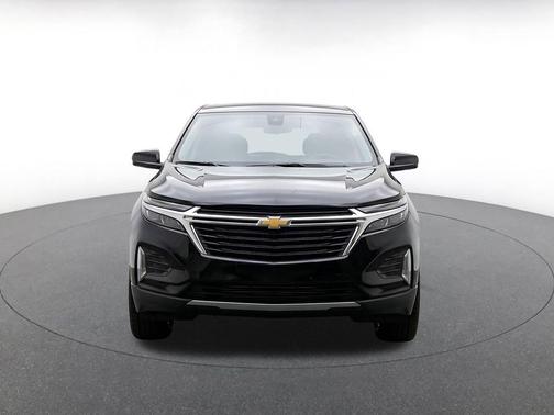 Mosaic Black Metallic 2025 Chevrolet Equinox 1LT