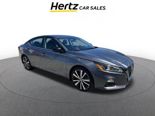 2022 Nissan Altima SR FWD