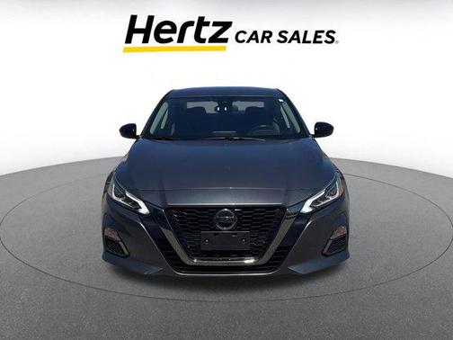 2022 Nissan Altima SR FWD