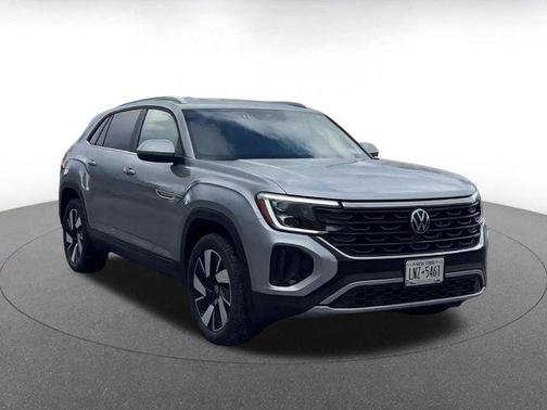 2025 Volkswagen Atlas Cross Sport 2.0T SE w/Technology 4MOTION