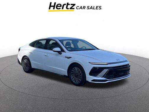 2025 Hyundai SONATA Hybrid SE