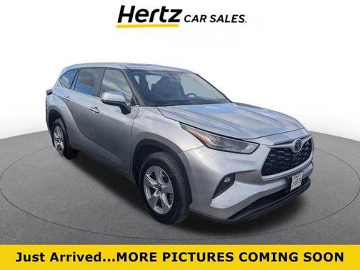 2025 Toyota Highlander LE