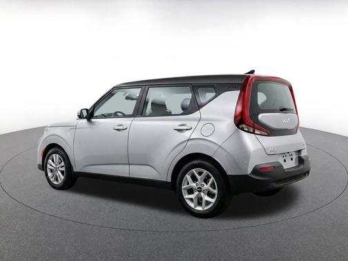 Steel Gray 2025 Kia Soul LX