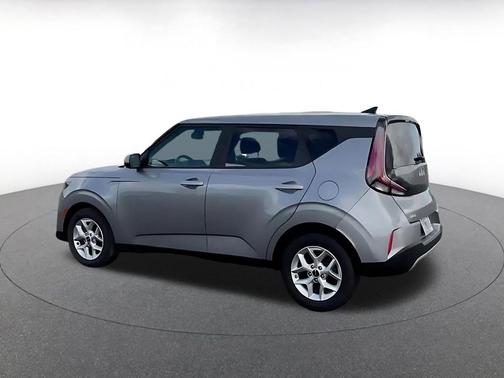 Steel Gray 2025 Kia Soul LX
