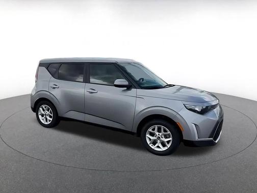 Steel Gray 2025 Kia Soul LX