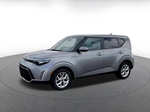 Steel Gray 2025 Kia Soul LX