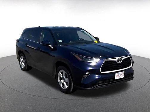 Blueprint 2025 Toyota Highlander LE