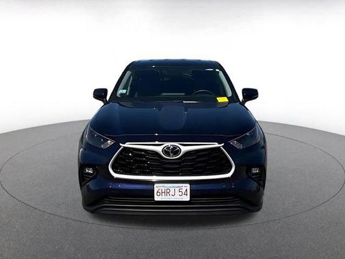 Blueprint 2025 Toyota Highlander LE