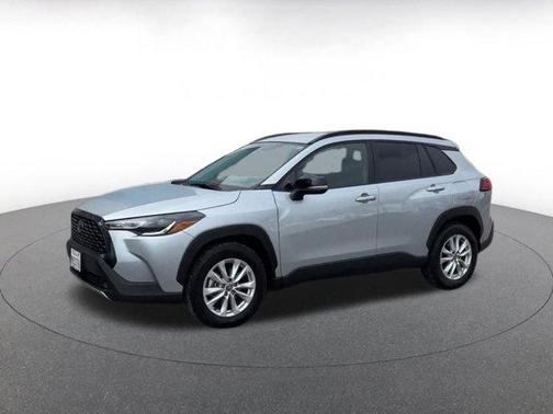 2025 Toyota Corolla Cross LE