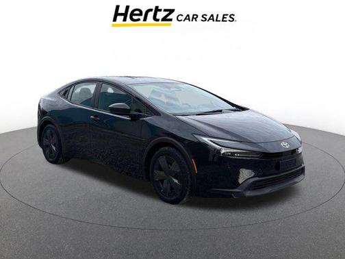 2025 Toyota Prius LE