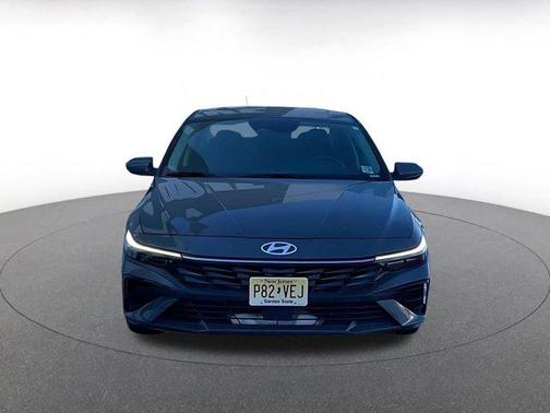 2025 Hyundai ELANTRA SEL