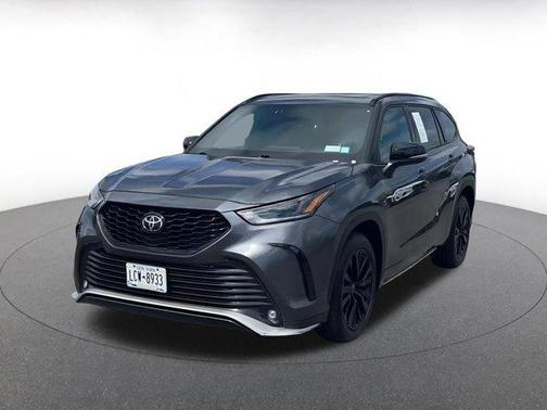 2024 Toyota Highlander XSE