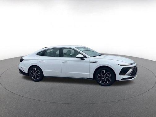 Serenity White 2025 Hyundai SONATA SEL