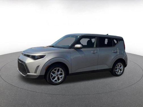 Steel Gray 2025 Kia Soul LX