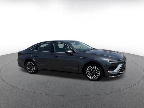 Portofino Gray 2025 Hyundai SONATA Hybrid SE