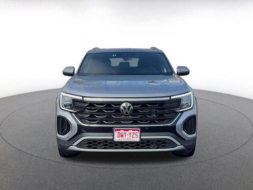 2025 Volkswagen Atlas Cross Sport 2.0T SE w/Technology 4MOTION