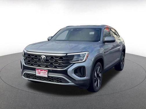 2025 Volkswagen Atlas Cross Sport 2.0T SE w/Technology 4MOTION