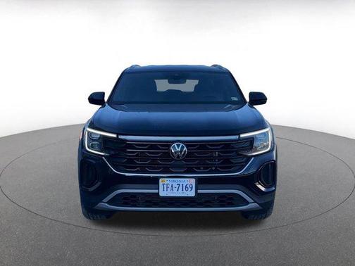 2025 Volkswagen Atlas Cross Sport 2.0T SE w/Technology 4MOTION