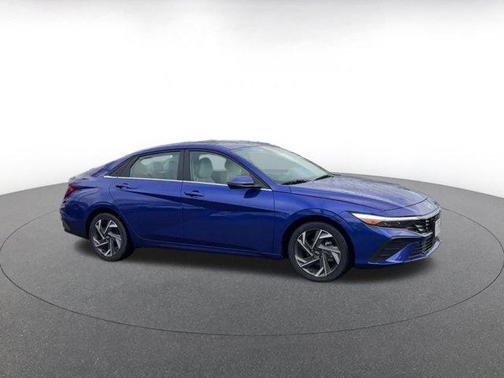 2025 Hyundai ELANTRA HEV Limited