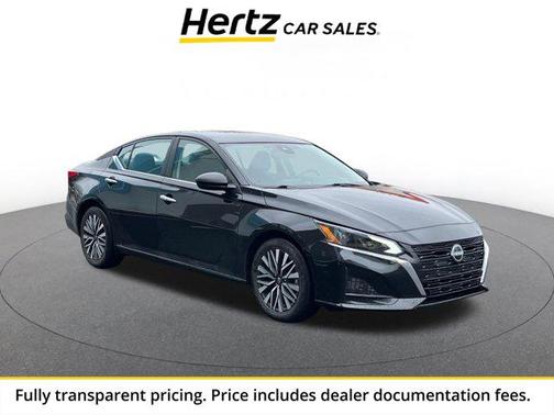 Super Black 2025 Nissan Altima SV FWD