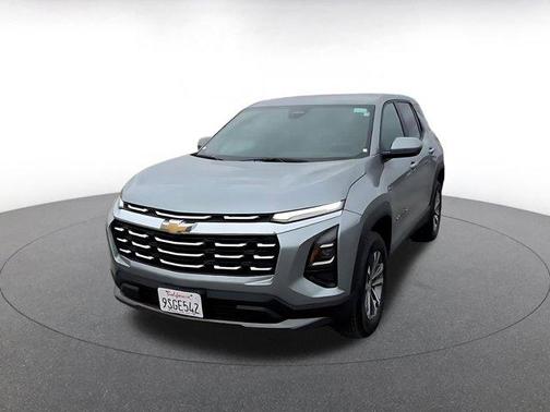 Sterling Gray Metallic 2025 Chevrolet Equinox 1LT