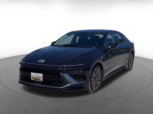 2024 Hyundai SONATA Hybrid SE