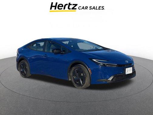 2025 Toyota Prius LE