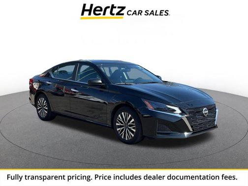 Super Black 2025 Nissan Altima SV FWD