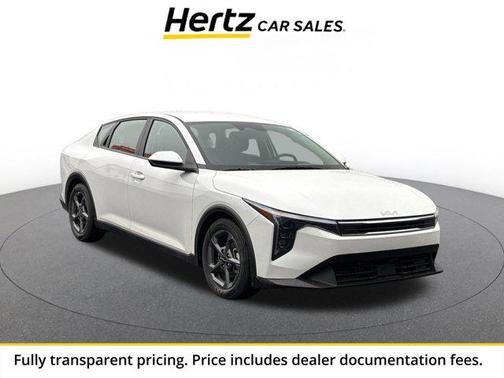 Snow White Pearl 2025 Kia K4 LXS