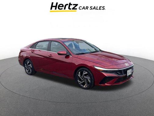 2025 Hyundai ELANTRA SEL
