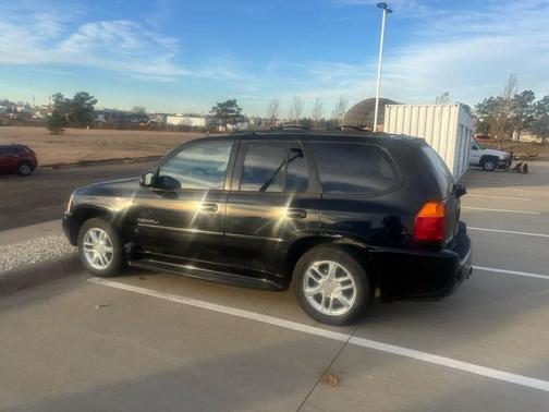 2007 GMC Envoy Denali