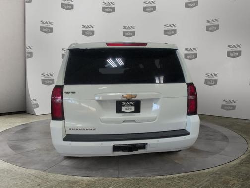 2017 Chevrolet Suburban LT