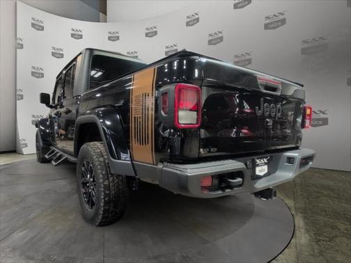 2022 Jeep Gladiator Altitude 4x4