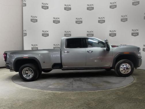 2025 GMC Sierra 3500 Denali