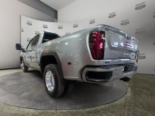 2025 GMC Sierra 3500 Denali