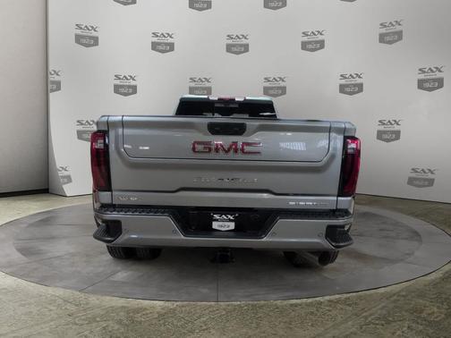 2025 GMC Sierra 3500 Denali