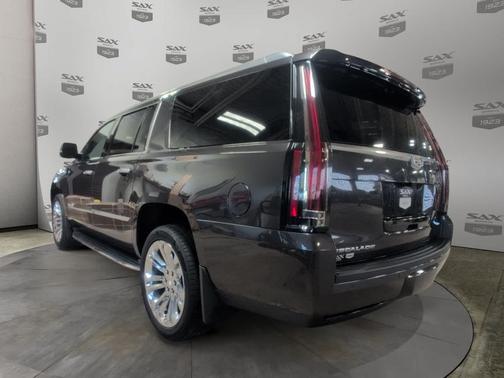 2018 Cadillac Escalade ESV Premium Luxury