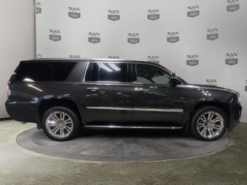 2018 Cadillac Escalade ESV Premium Luxury