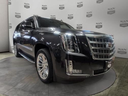 2018 Cadillac Escalade ESV Premium Luxury