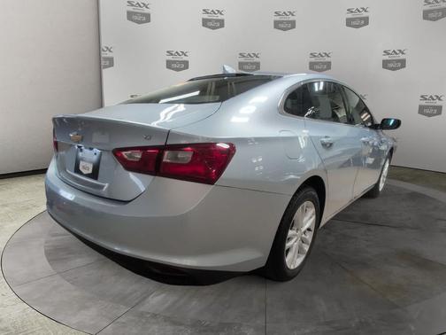 2017 Chevrolet Malibu 1LT