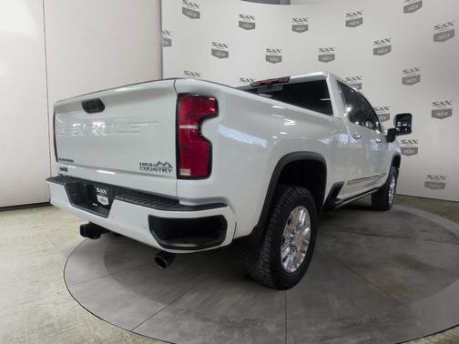 2025 Chevrolet Silverado 3500 High Country