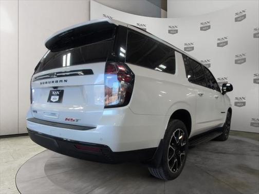 2023 Chevrolet Suburban RST