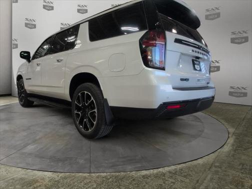 2023 Chevrolet Suburban RST