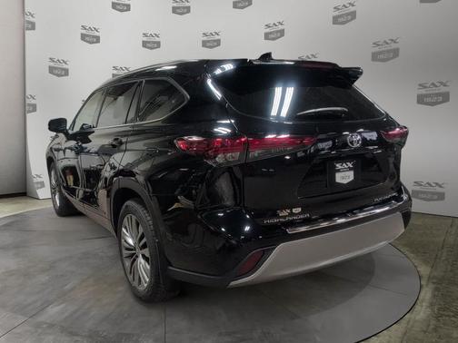 2020 Toyota Highlander Platinum