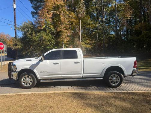 2019 RAM 2500 Laramie Crew Cab 4x4 8' Box