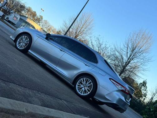 2018 Toyota Camry XLE