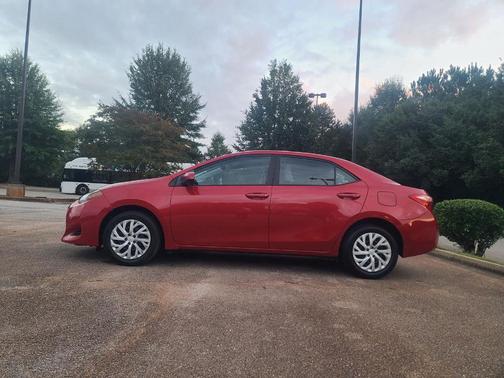 2019 Toyota Corolla SE