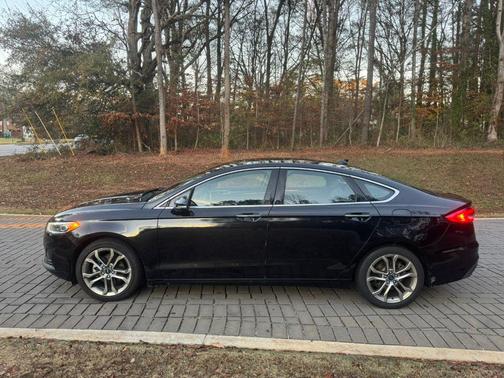 2019 Ford Fusion SEL