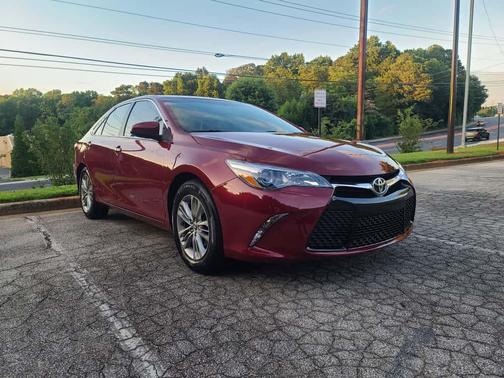 2017 Toyota Camry SE