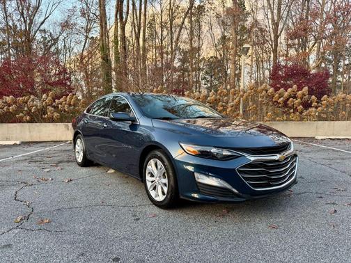2021 Chevrolet Malibu FWD LT